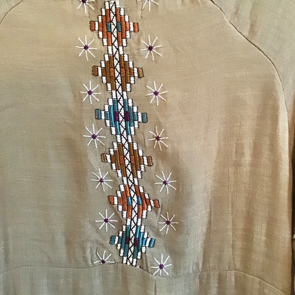 NWOT -Urban Mangoz embroidered boho tunic dress - Picture 5 of 7